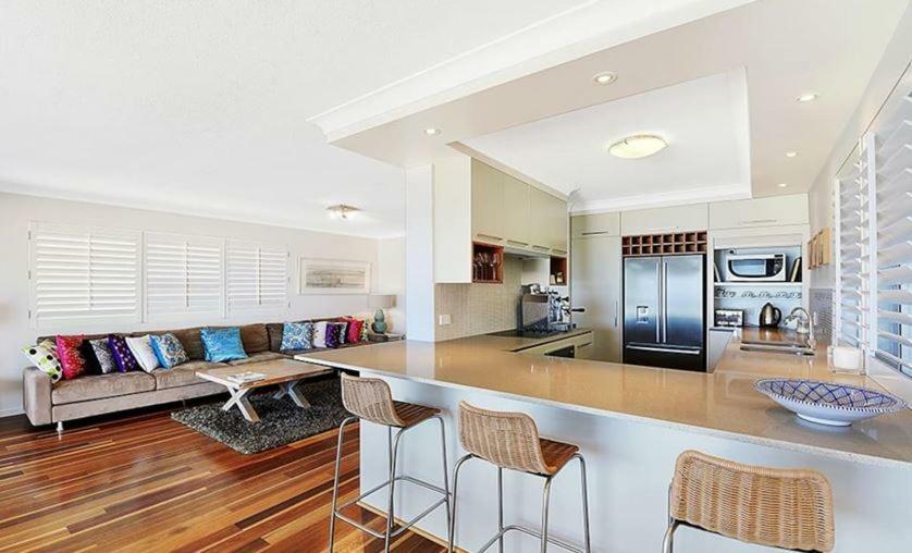Beachfront Beauty! Gold Coast Luaran gambar
