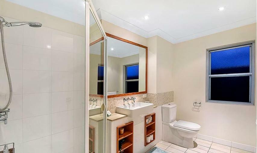 Beachfront Beauty! Gold Coast Luaran gambar