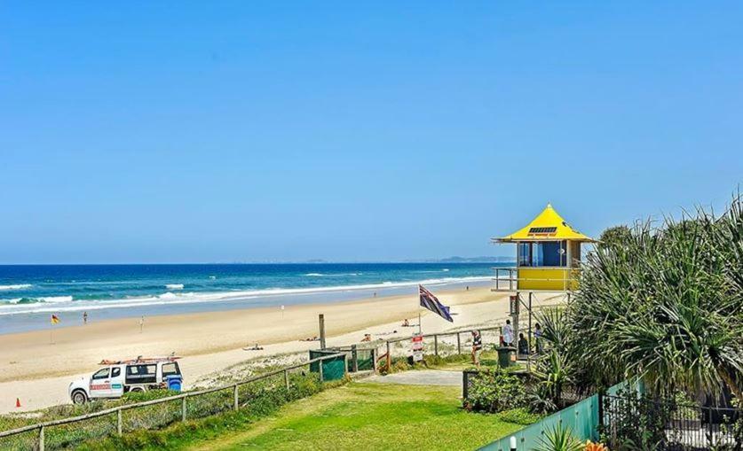 Beachfront Beauty! Gold Coast Luaran gambar